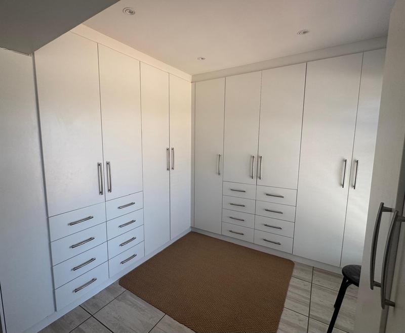 3 Bedroom Property for Sale in Hartenbos Western Cape